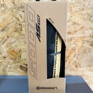 Pneu de estrada Continental Grand Prix 5000 AllSeason Tubeless Ready preto creme