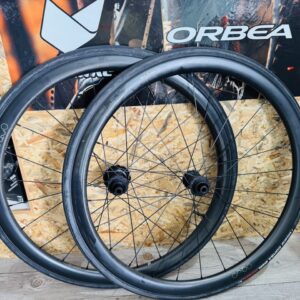 Rodas OQUO RP35LTD SHIMANO HG SET - Exposição - Image 4